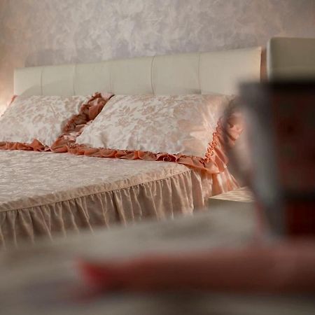 مبيت وإفطار ديسينسانو ديل غاردا La Casa Di Pimpi المظهر الخارجي الصورة